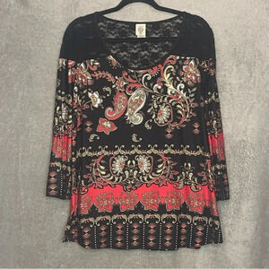 In Bloom 1X Top Shirt Black Paisley Scoop Neck 3/4 Sleeve Lace Back Stretch P11